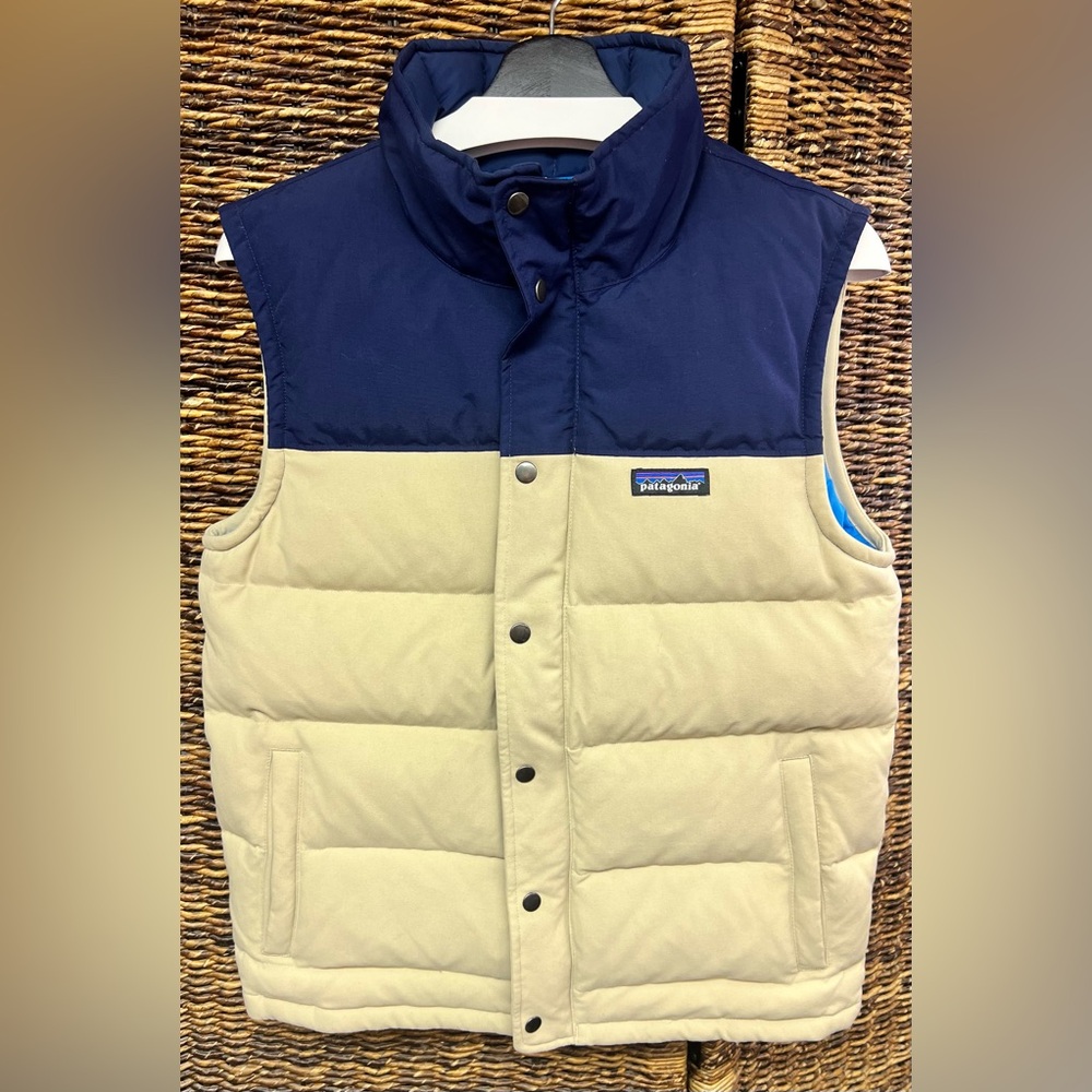 Patagonia- Mens Two-Tone Navy and Beige Puffer Vest, Small